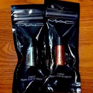2 MAC mini pigments